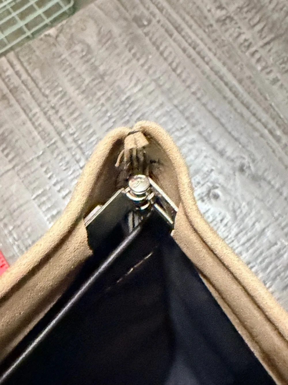 Vtg. Hazel Genuine Mojave Suede Portfolio Tote Bag in Tan (1970’s)